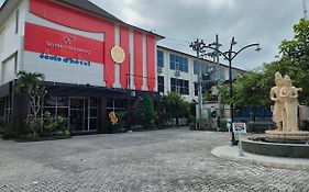 Golden Ganesha Hotel Yogyakarta By Ecommerceloka
